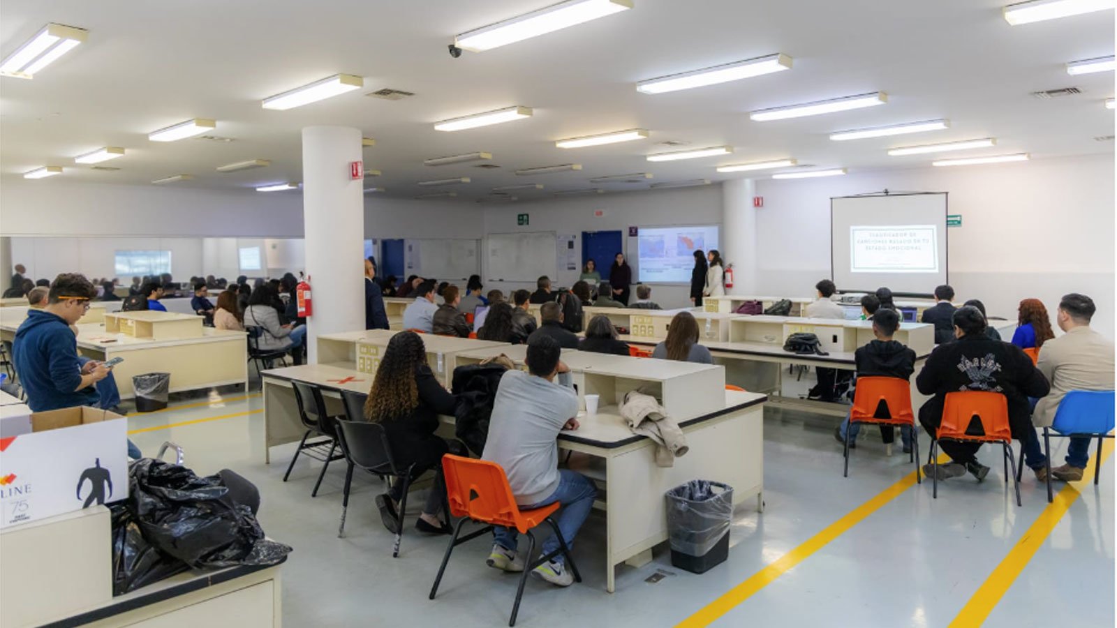 Clausura-con-éxito-la-Invernada-2023-de-Investigación-STEM-en-la-Facultad-de-Ingeniería1920.jpg