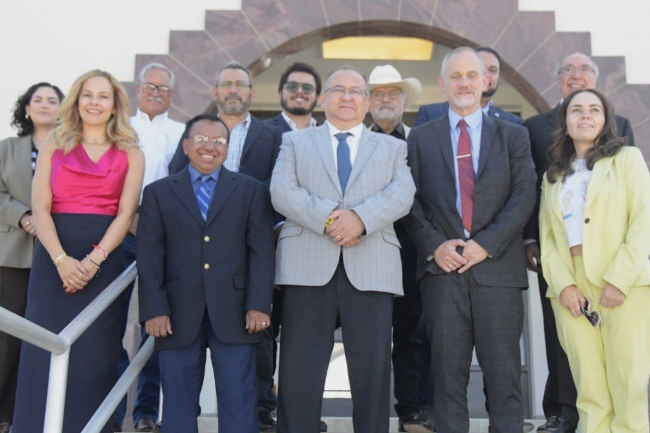 Firman convenio de doble titulación entre la UACH y la Universidad Estatal de Nuevo México