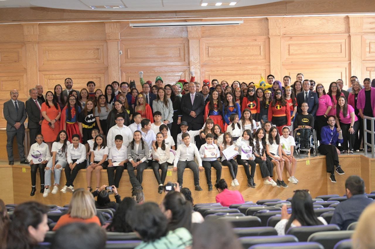 generación_del_programa_UACH-Peraj500.jpg