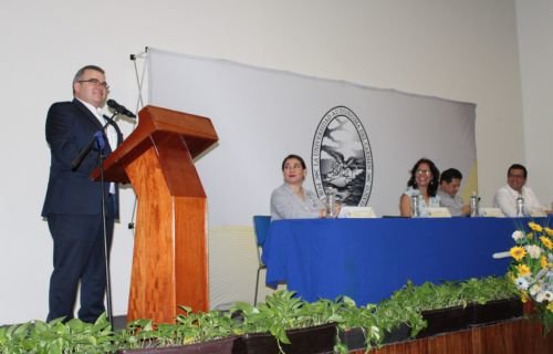 Firma UACH convenio de colaboración académica y científica con la UNACAR