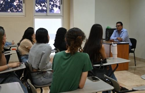 Inicia Octavo Foro de Empleadores y Egresados para la Inserción Laboral en la FEN-UACH