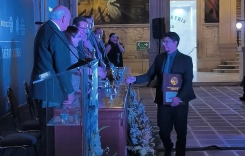 Reconocen a investigador de la UACH por su tecnología con IA para el sector salud